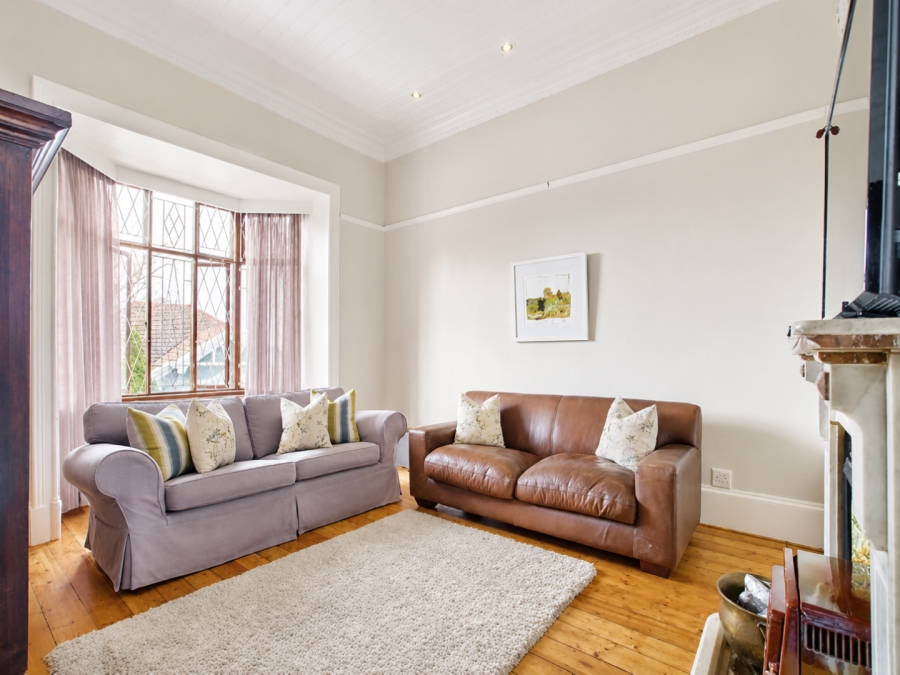 3 Bedroom Property for Sale in Gardens Western Cape